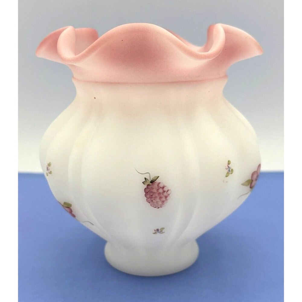 Fenton White Satin Sm Vase Romantic Country Berries & Blossoms Opaque Signed EUC - Picture 2 of 16